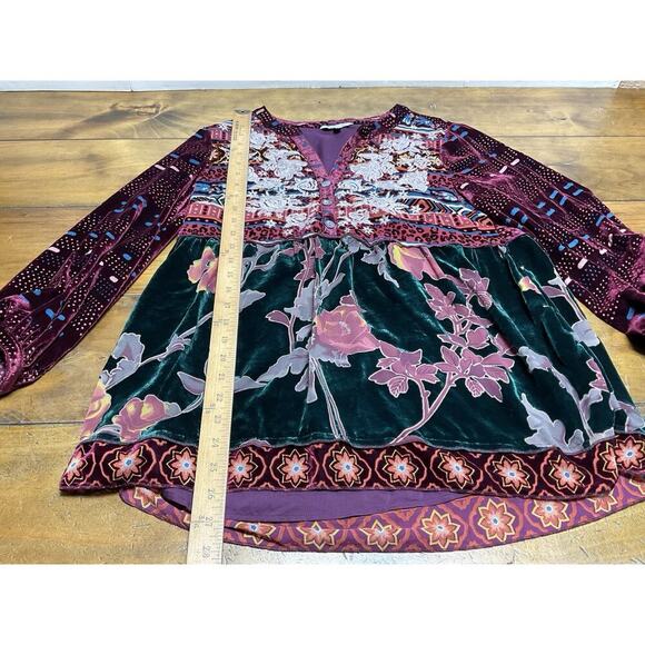 John Mark Top Womens Small Red Black Velvet Embroidered Sheer Popover Lined - Picture 8 of 11